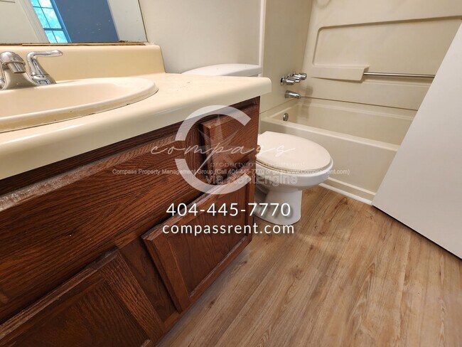 Building Photo - 5047 Chadwick Ct