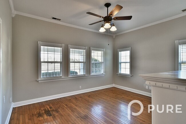 Building Photo - 5674 Duncan Rd