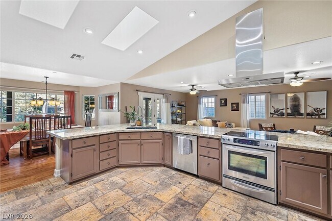 Building Photo - 7520 Sisk Rd