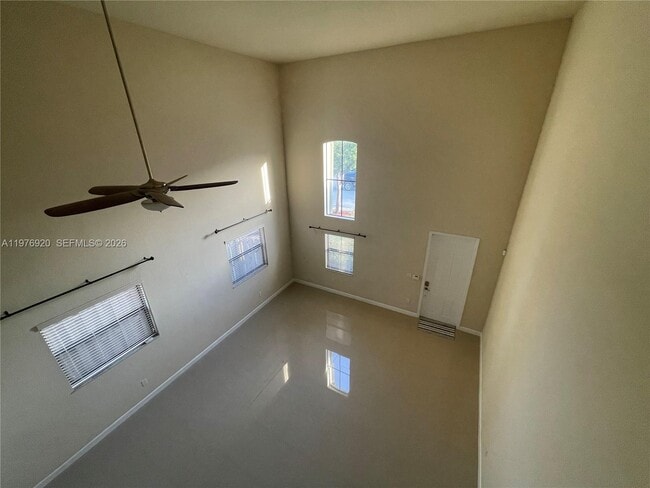 Building Photo - 10417 SW 231st Ter