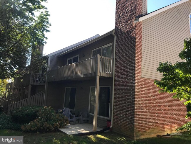 Building Photo - 108 Cheswold Ct