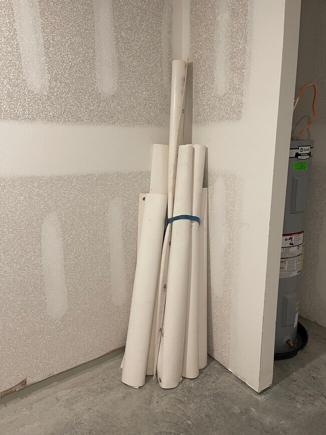 Building Photo - 1630 Iroquois Ct