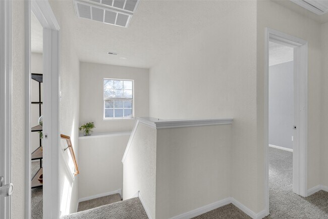 Building Photo - 18446 Westgate Springs Ln