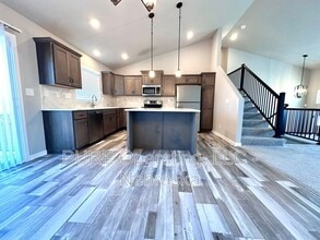 Building Photo - 4802 Sheridan Rd