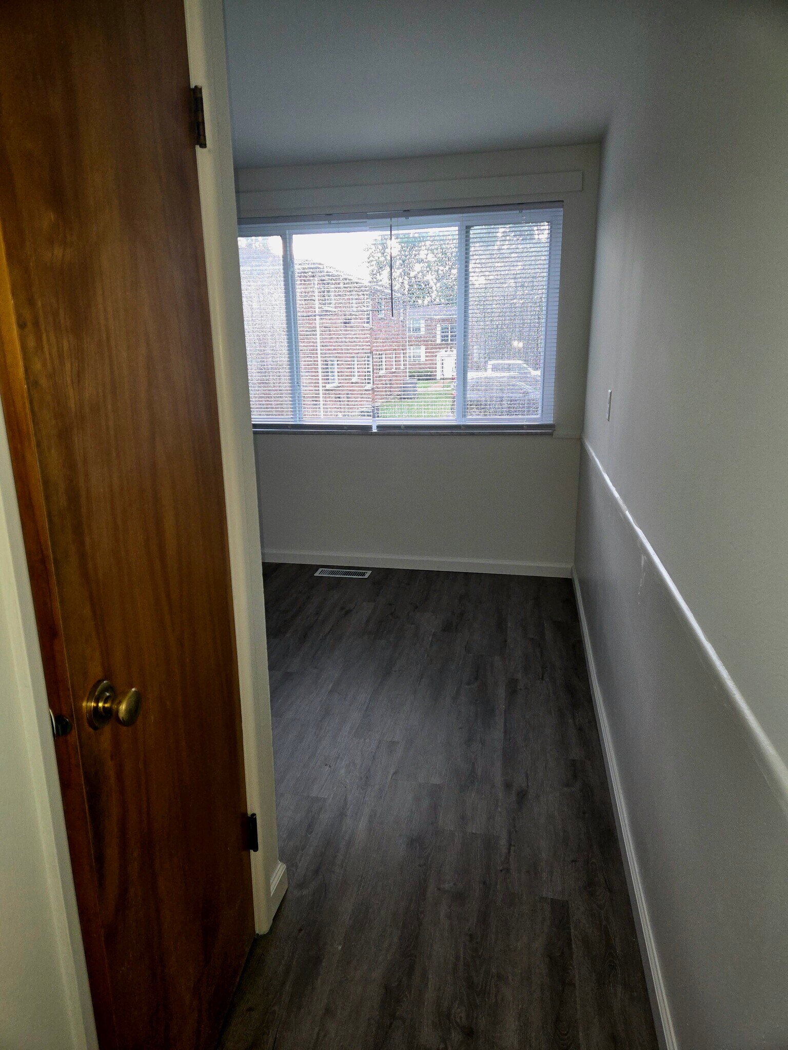 Building Photo - 4248 Lasata Dr