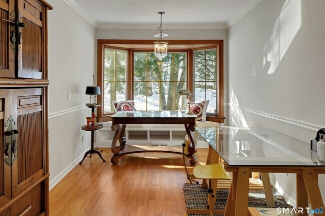 Building Photo - 3 Raiders Ln