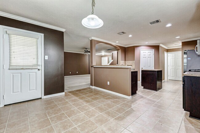 Building Photo - 11018 Avon Brook Ln