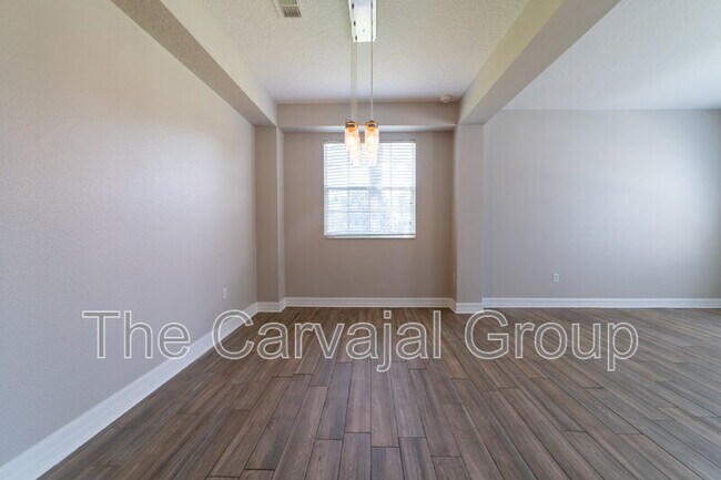 Building Photo - 13321 Moss Park Ridge Dr