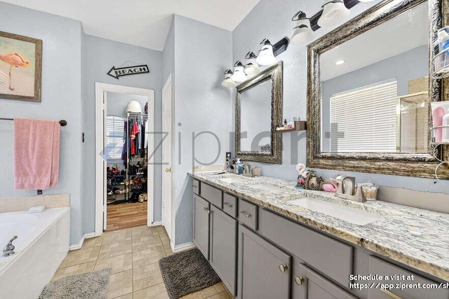 Building Photo - 6501 Amesbury Ln