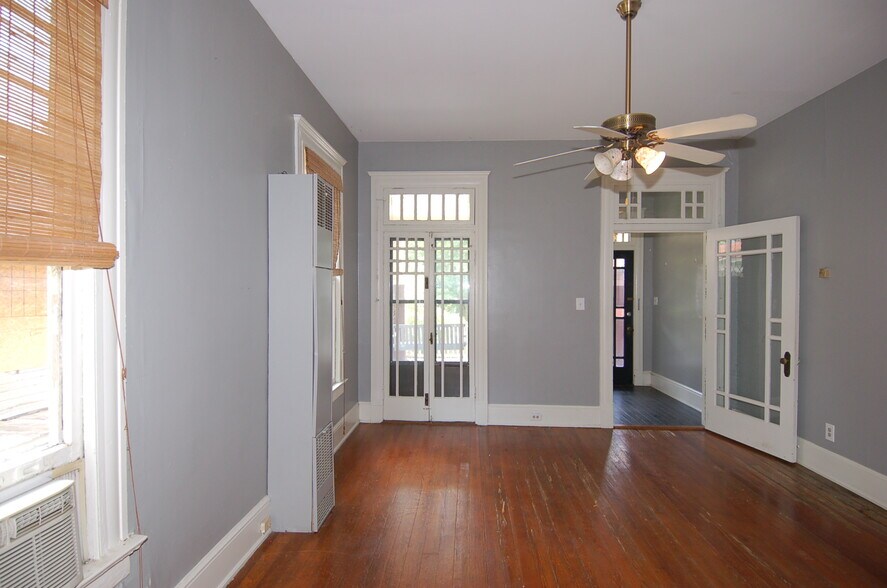 Building Photo - 801 Glenwood Ave