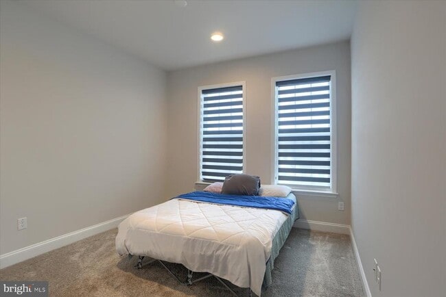 Building Photo - 3219 Wayland Rd