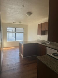 Building Photo - 280 Flint Ct