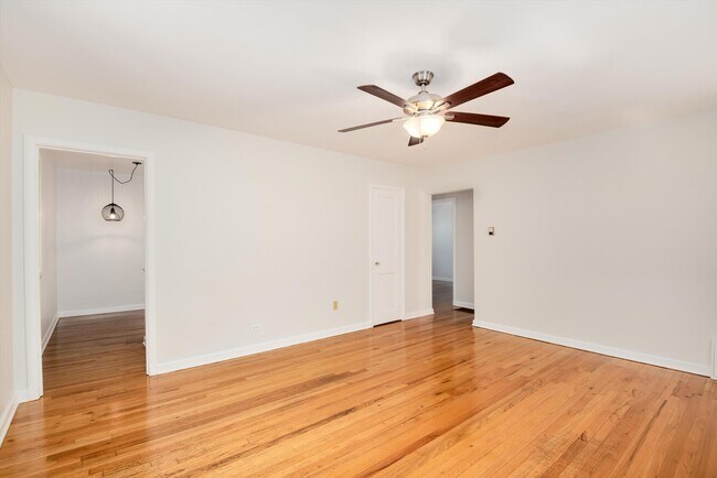 Building Photo - 1267 Leyden St