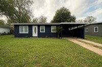 Building Photo - 502 Breezy Ln