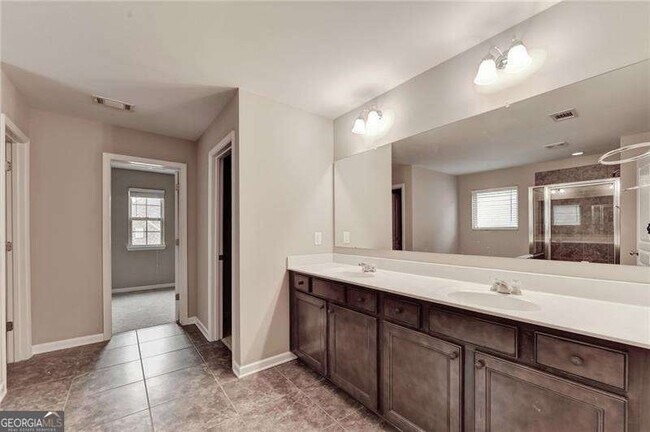 Building Photo - 4228 Woods Creek Ln