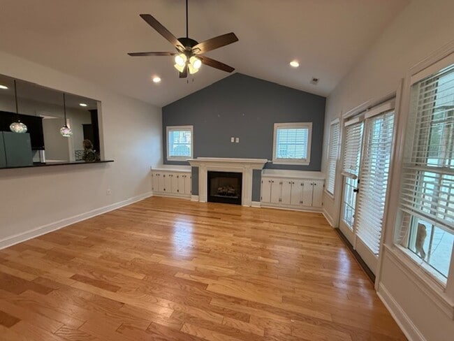 Building Photo - Welcome to Southwest Plantation