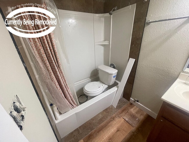 Building Photo - 319 West Blvd N