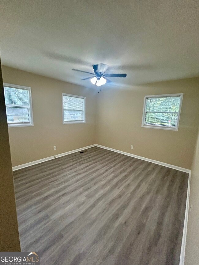 Building Photo - 6650 Westfield Dr