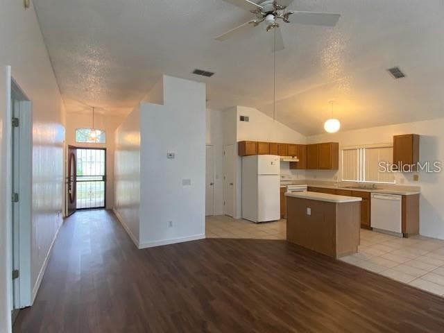 Building Photo - 10200 Willowemac Ct