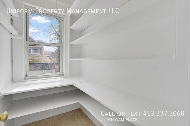 Building Photo - 15 Wigwam Pl