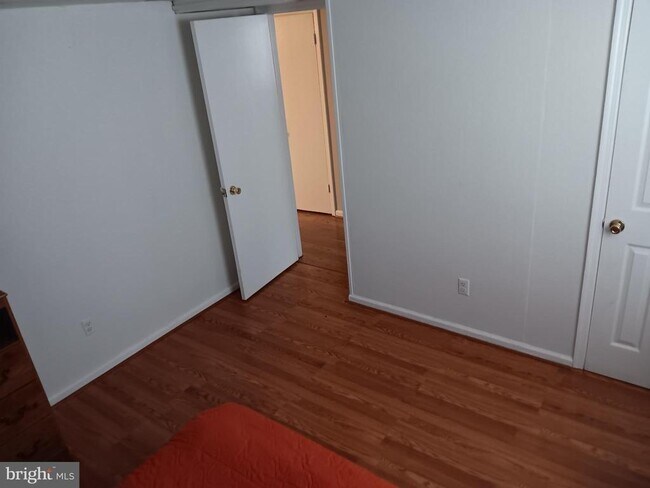 Building Photo - 46534 Majestic Ct