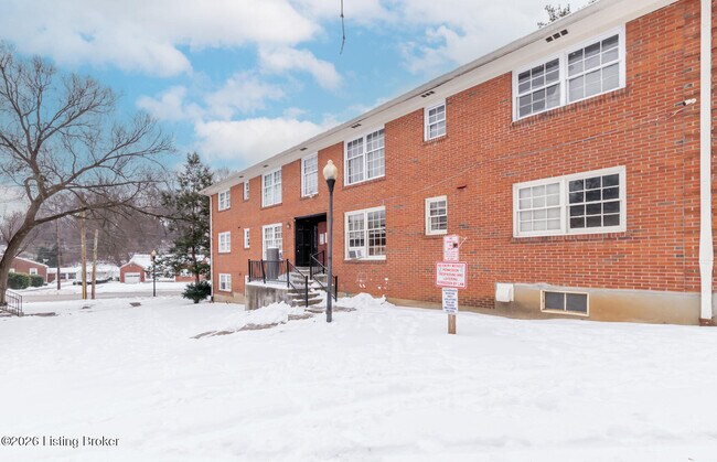 Building Photo - 2515 Brownsboro Rd