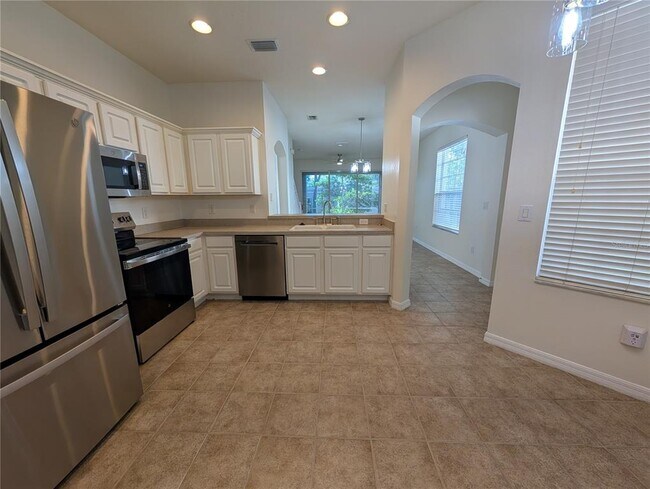Building Photo - 10008 Tranquility Way