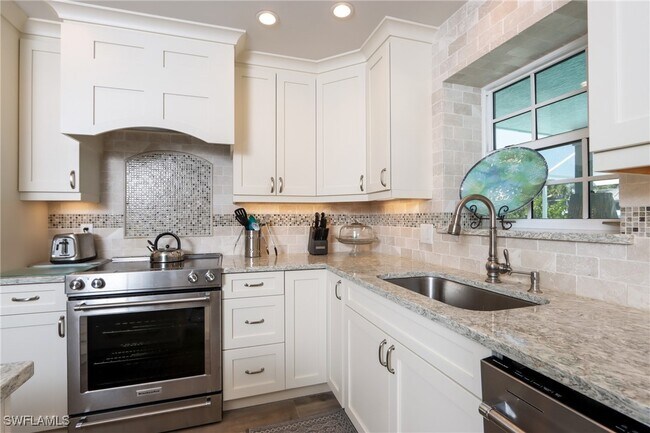 Building Photo - 9755 Bobwhite Ln