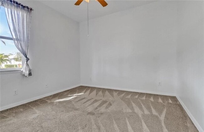 Building Photo - SE Cape Coral Single Family Home