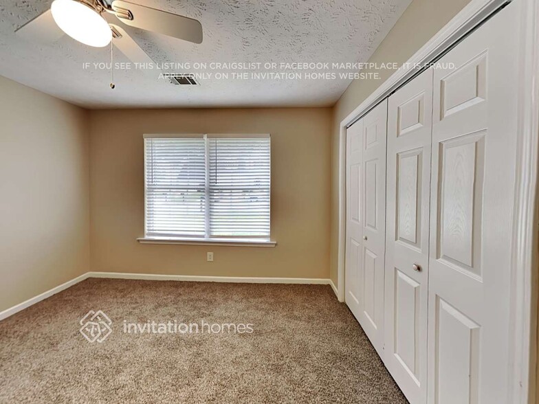 Building Photo - 121 Prescott Ct