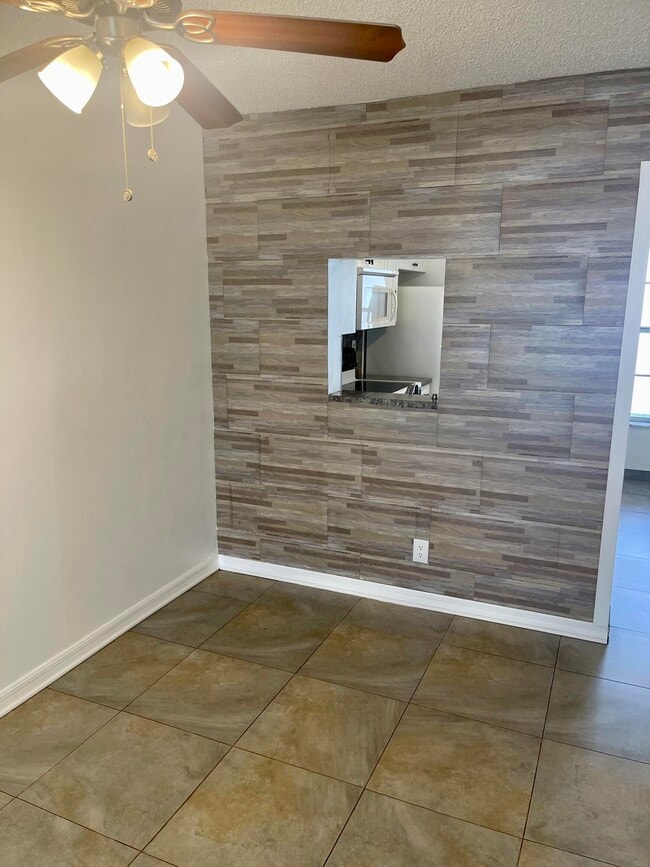 Building Photo - 3777 NW 78th Ave