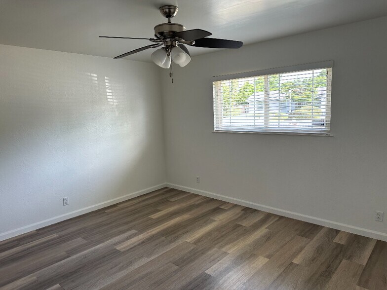 Building Photo - 3133 W Mill Creek Dr