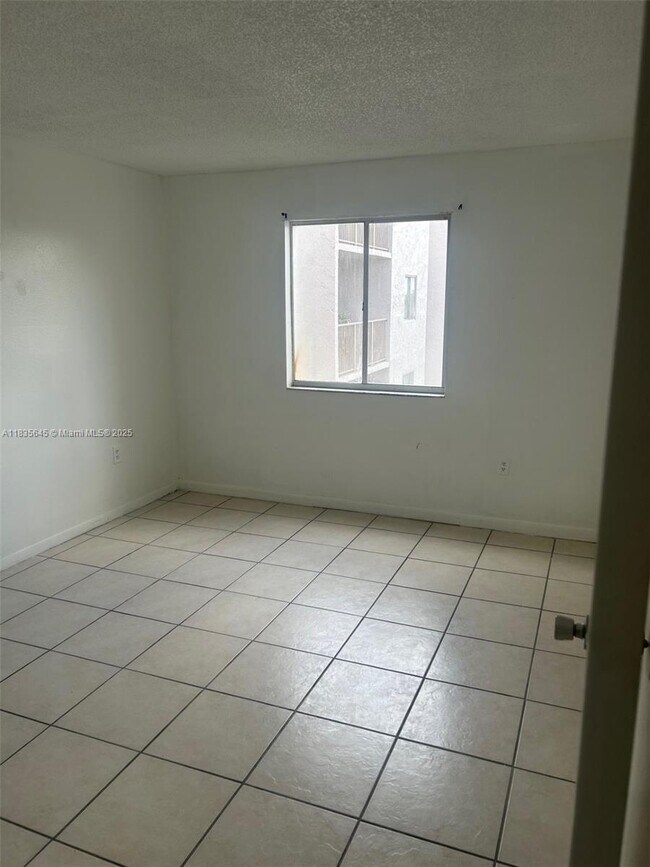 Building Photo - 15231 SW 80th St