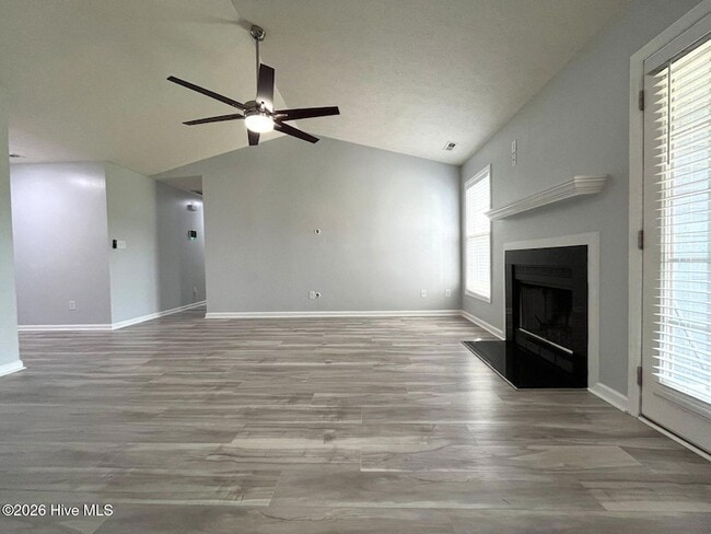 Building Photo - 108 Chapel Hill Dr