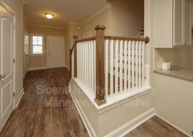 Building Photo - 4133 Rigsby Ln