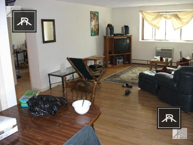 Building Photo - 2 bedroom in Allston MA 02134
