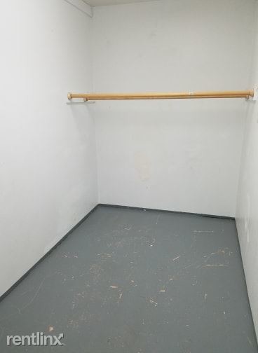 Building Photo - 2 br, 1 bath Duplex - 714 14th Street 1/2