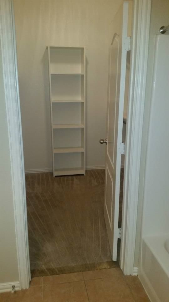 Building Photo - 318 Stockade Ln