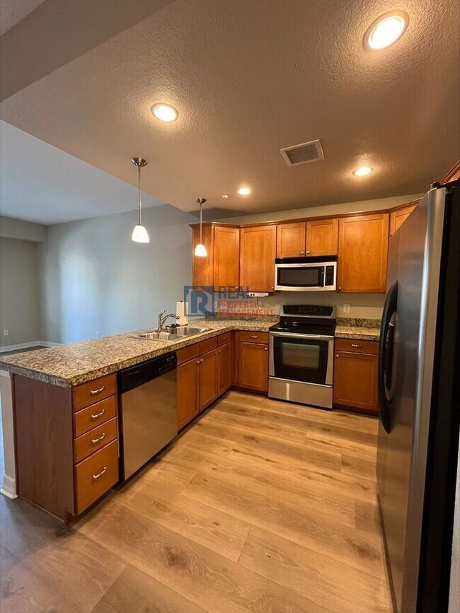 Building Photo - 2200 S University Blvd