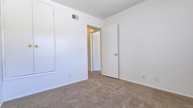 Building Photo - 2344 Canyon Park Dr