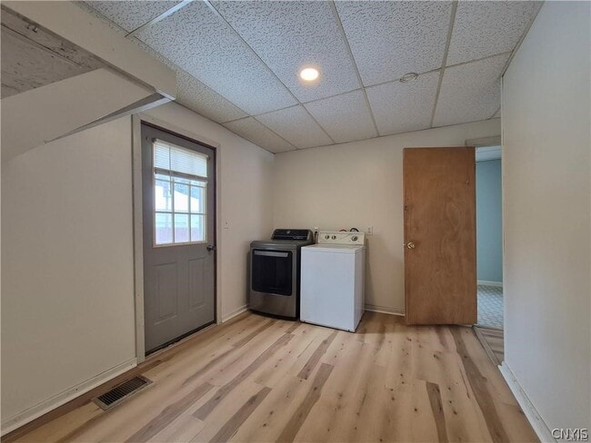 Building Photo - 74 W 1st St S