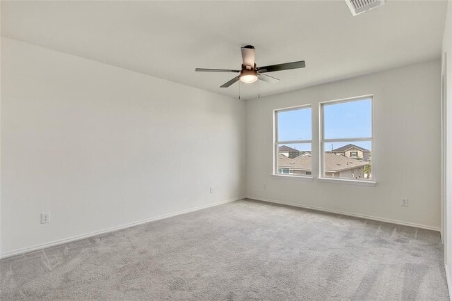 Building Photo - 449 Stone Water Ln