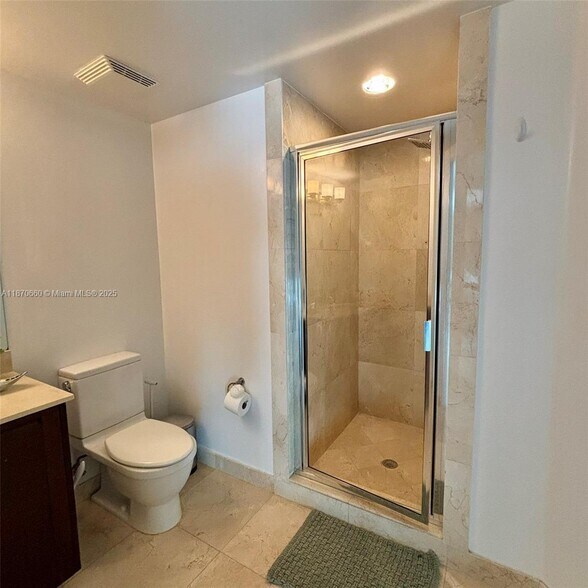 Building Photo - 150 Sunny Isles Blvd