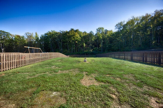 Building Photo - 157 High Leaf Dr