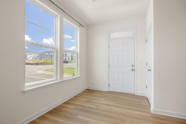 Building Photo - Brand New 2 Bedroom Condo Located in Midlothian!!!! MOVE IN SPECIAL* HALF OFF FIRST MONTHS RENT