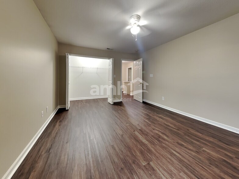 Building Photo - 15003 Lovely Dove Ln