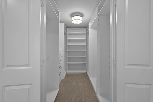 Building Photo - 2806 Triway Ln