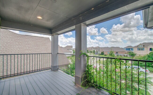 Building Photo - 11006 Bexley Vlg Ct