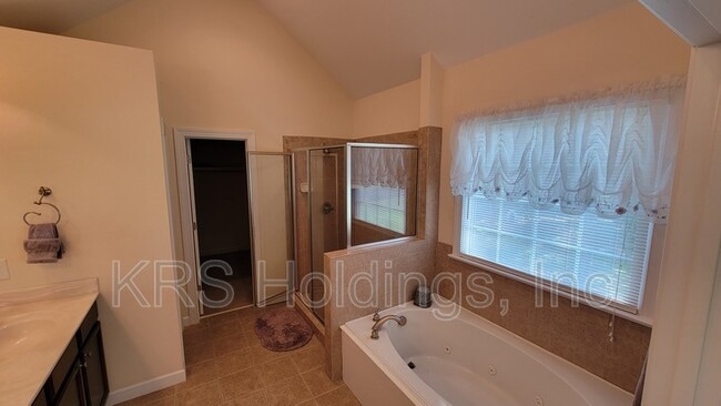 Building Photo - 4039 Ridley Field Rd