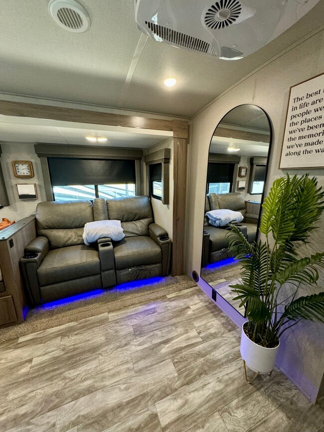 Building Photo - Desert Sky RV